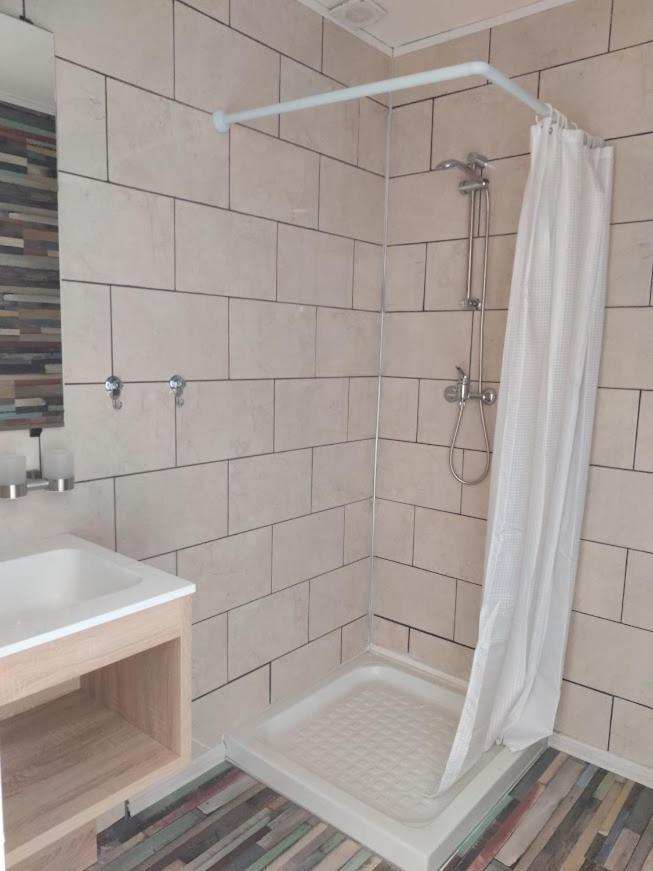 Cocon Des Lys Hotell Saint-Louis  Eksteriør bilde